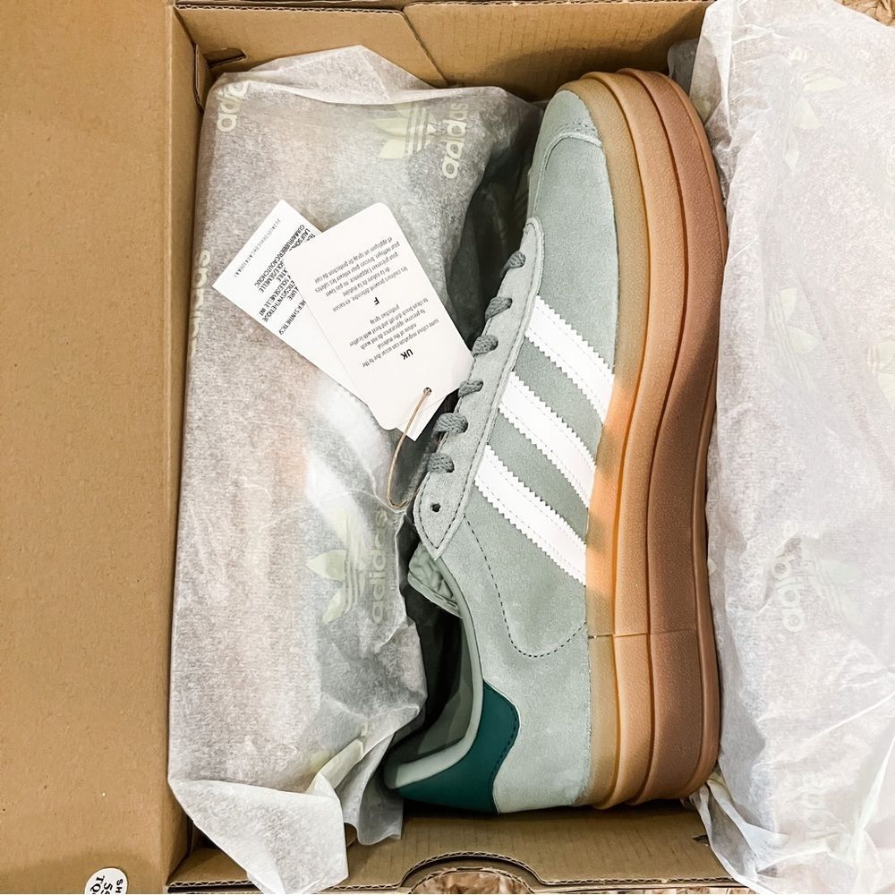 NWT Adidas Gazelle Bold Platform Gum Sole Shoes Silver Green Women’s Size 6 - Picture 6 of 14